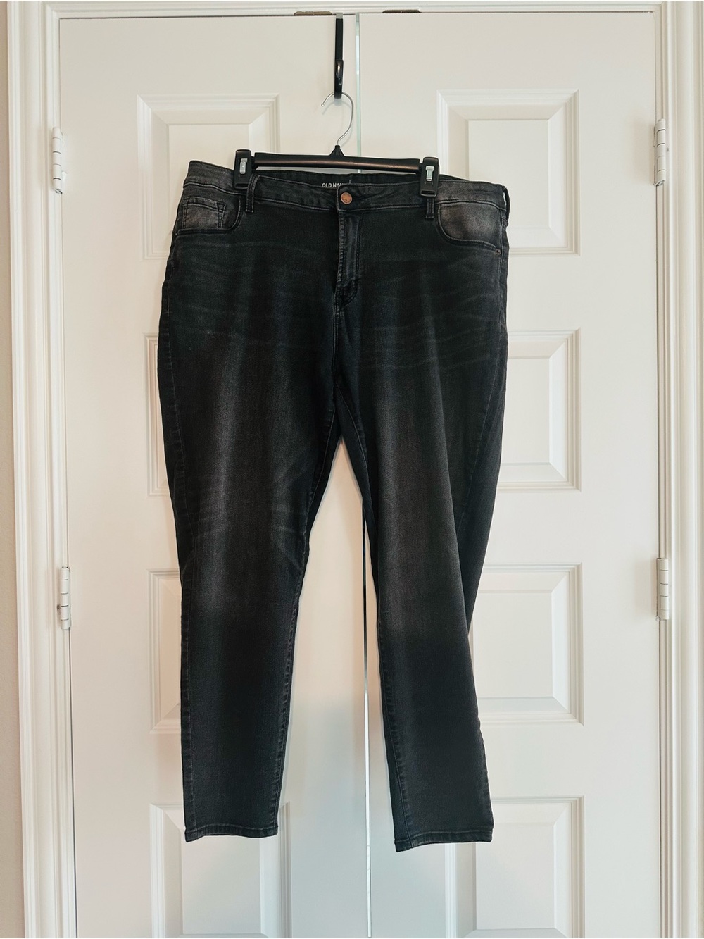Women's Old Navy Gray Rockstar Stretch Jeans